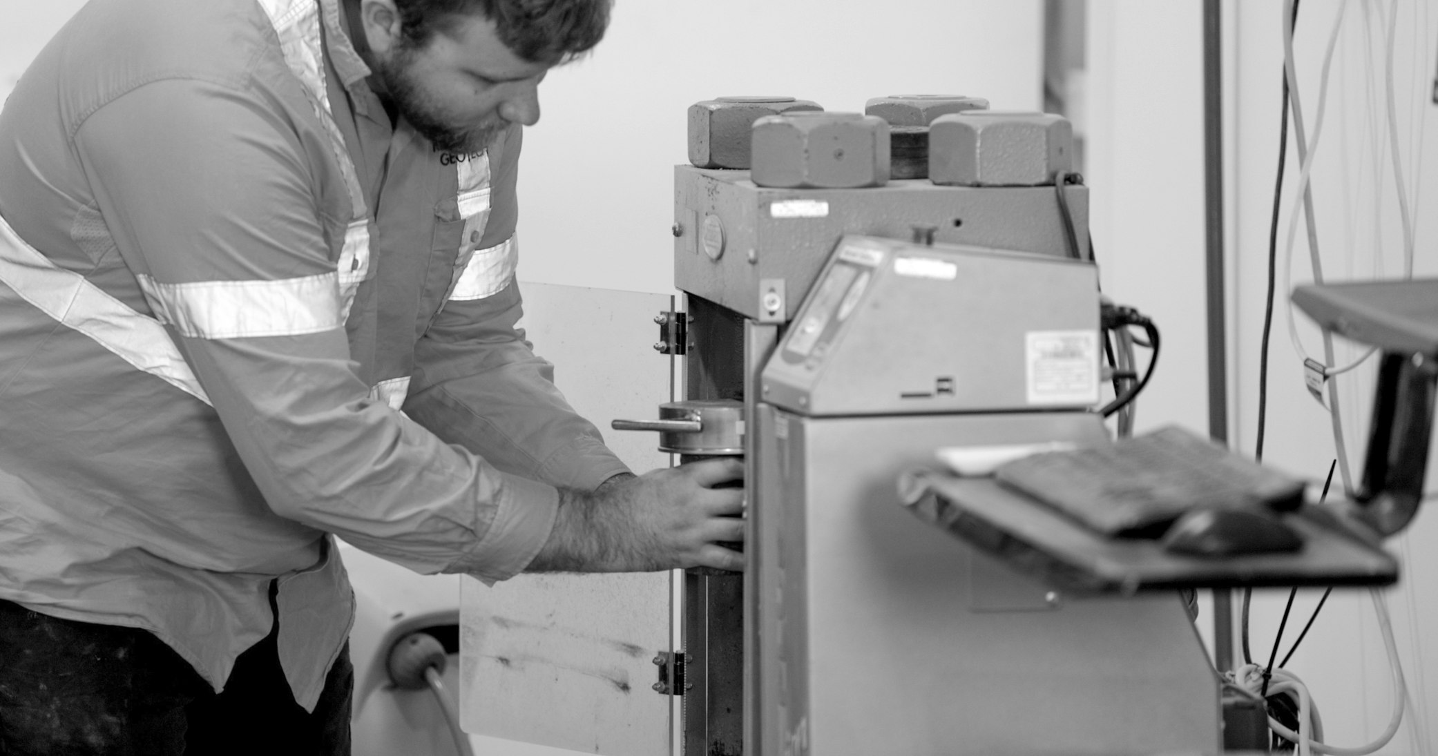 Capabilities Lab-Testing concrete-testing-3bw