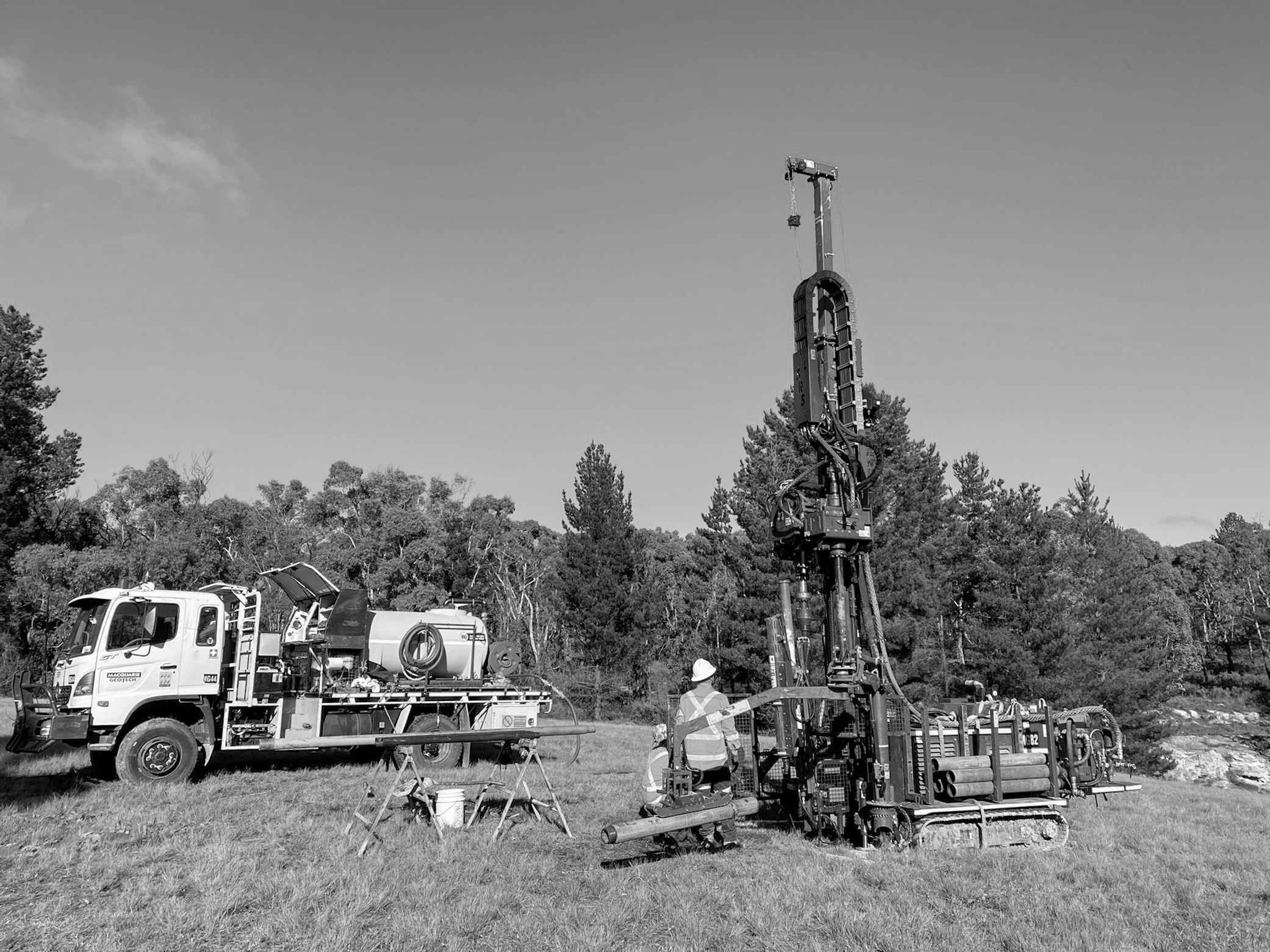 Capabilities drilling SRS-Sonic-Rig-bw